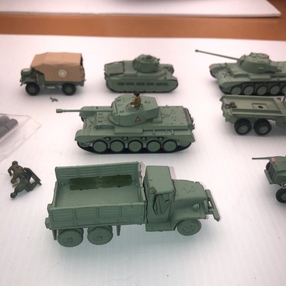 Vintage US Army WWII Models And Parts Airfix Military Models - Picture 6 of 7